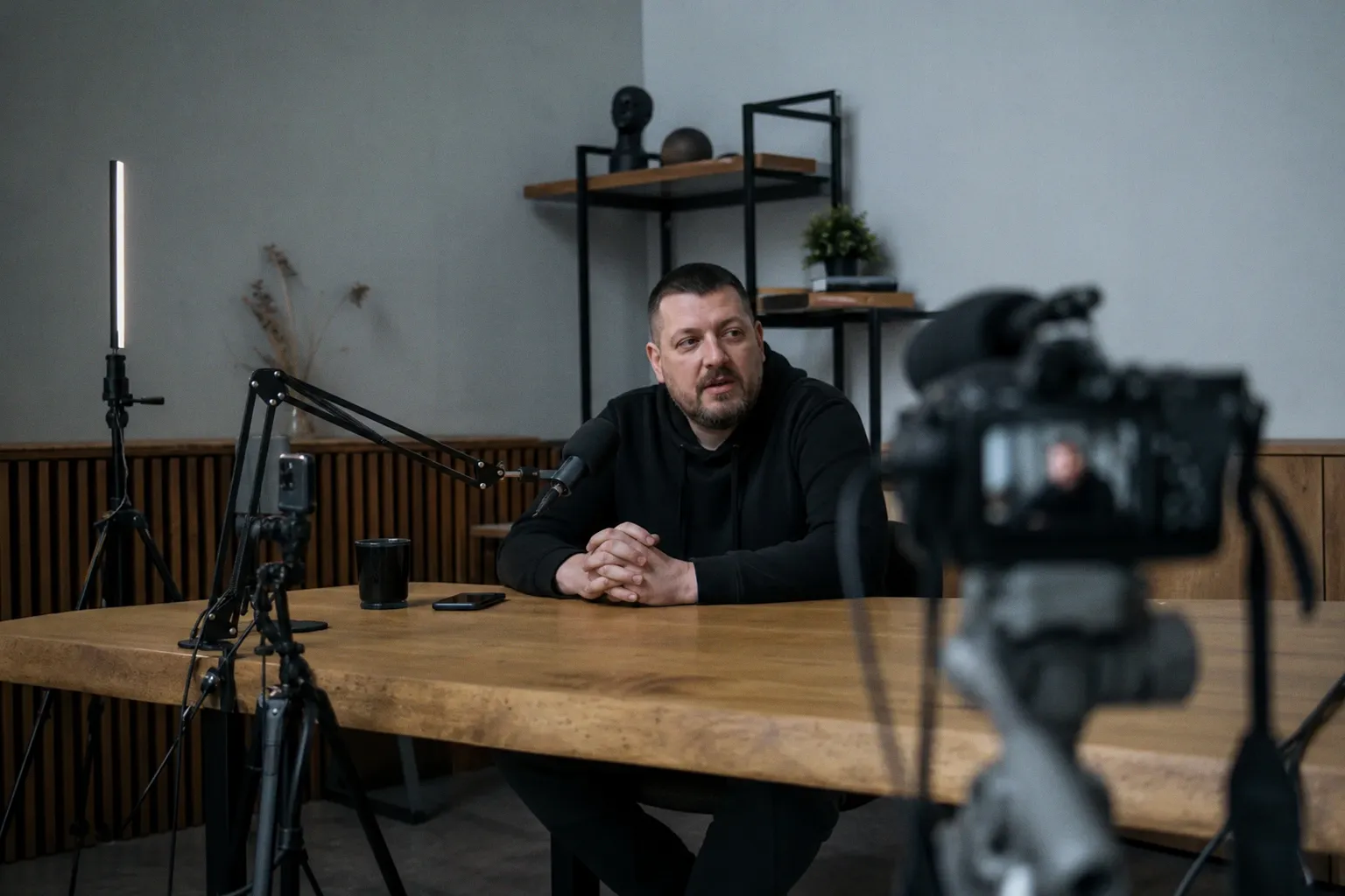 Сергей Тихановский запустил YouTube-канал, но без привычных стримов